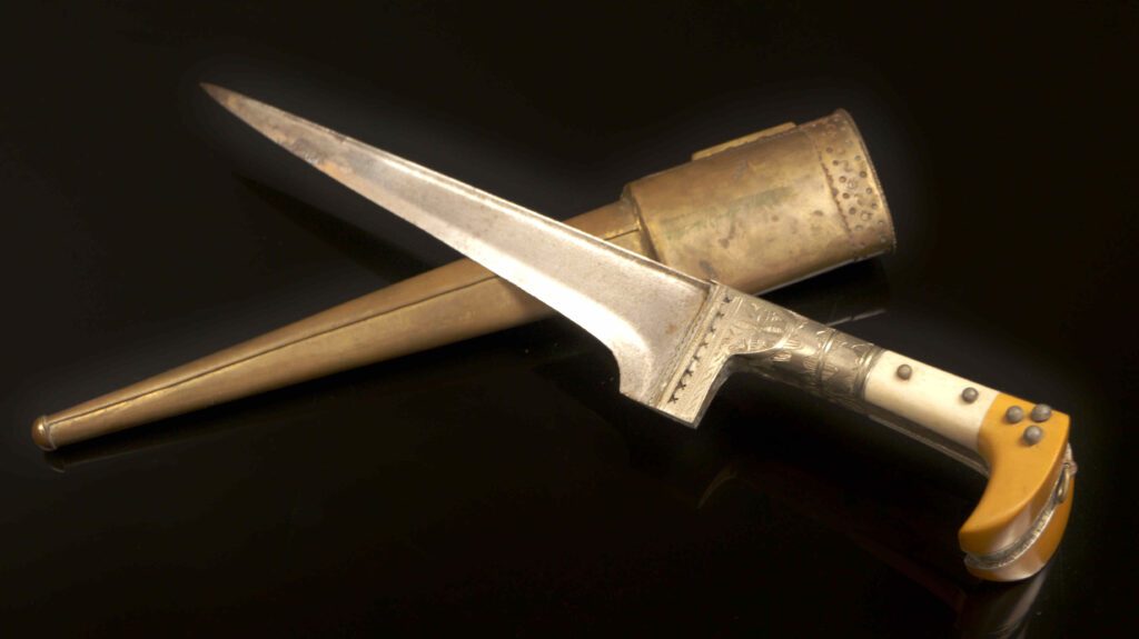 Antique 19th C. Afghan Choora Dagger – Waziri Tribal Karud Knife with Brass & Wood Sheath