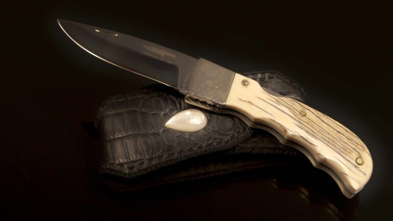 Gil Hibben Folder