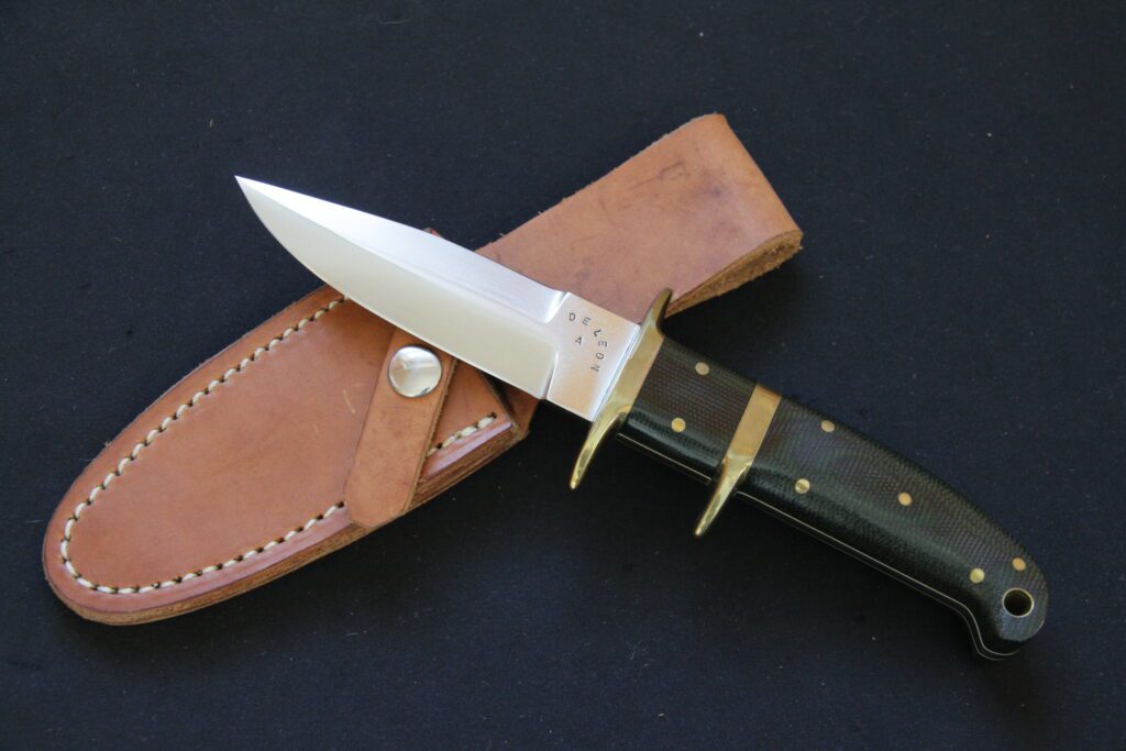 Sub Hilt Fighter SV1 Enedino De Leon