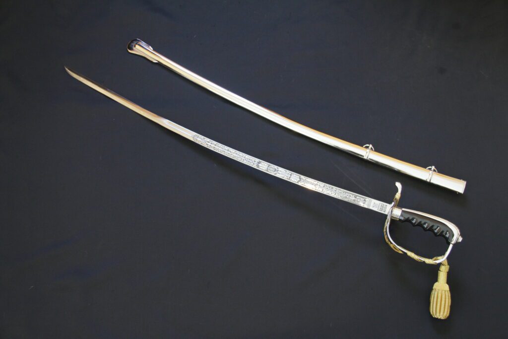 Vanguard V-21-N Officers Sabre