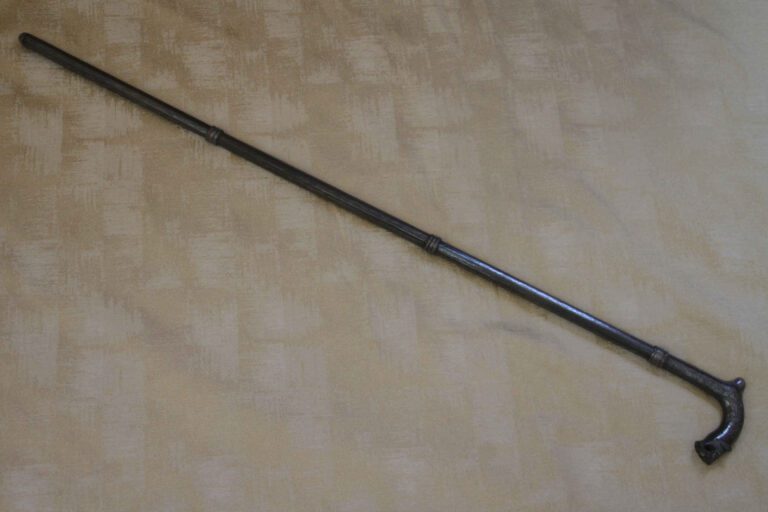 Very Rare Gupti: Indian Mughal Islamic Silver Damascened