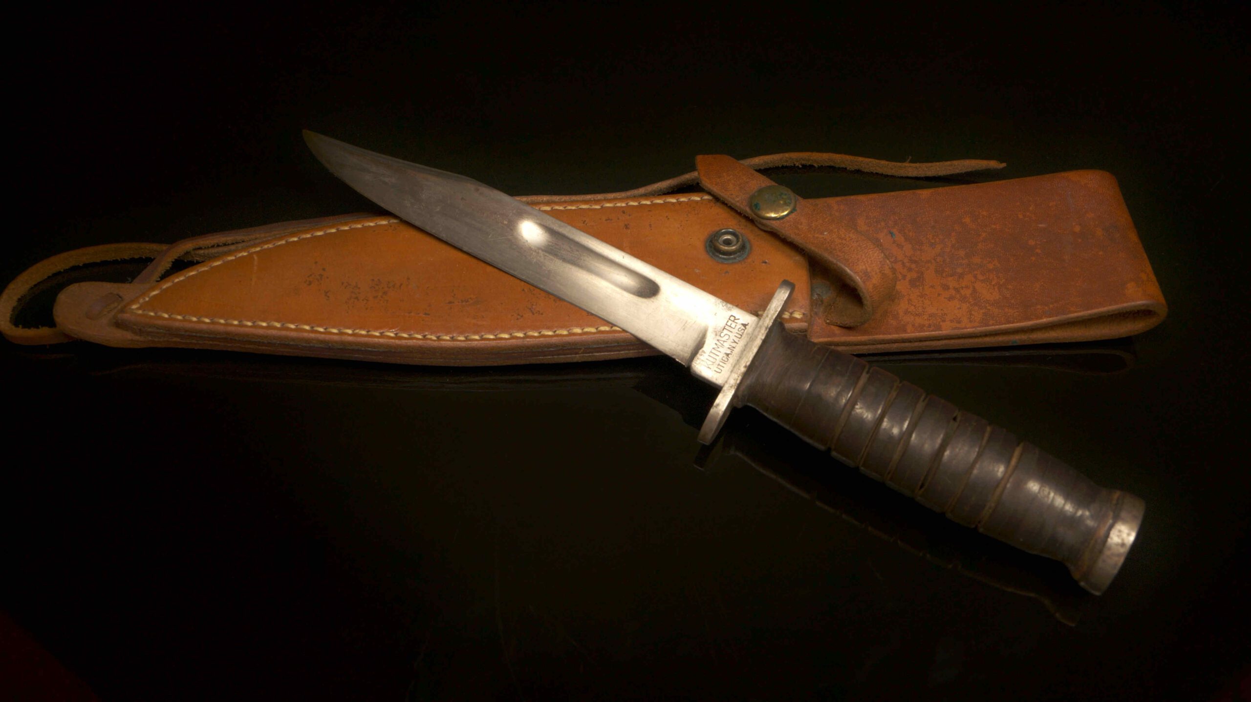Kutmaster WW II Fighting Knife