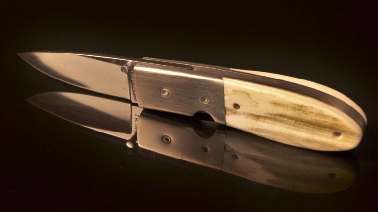 Zollan McCarty - Handmade Folder