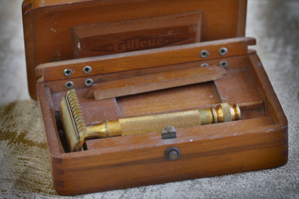 Gillette Gold Ball End Tech.