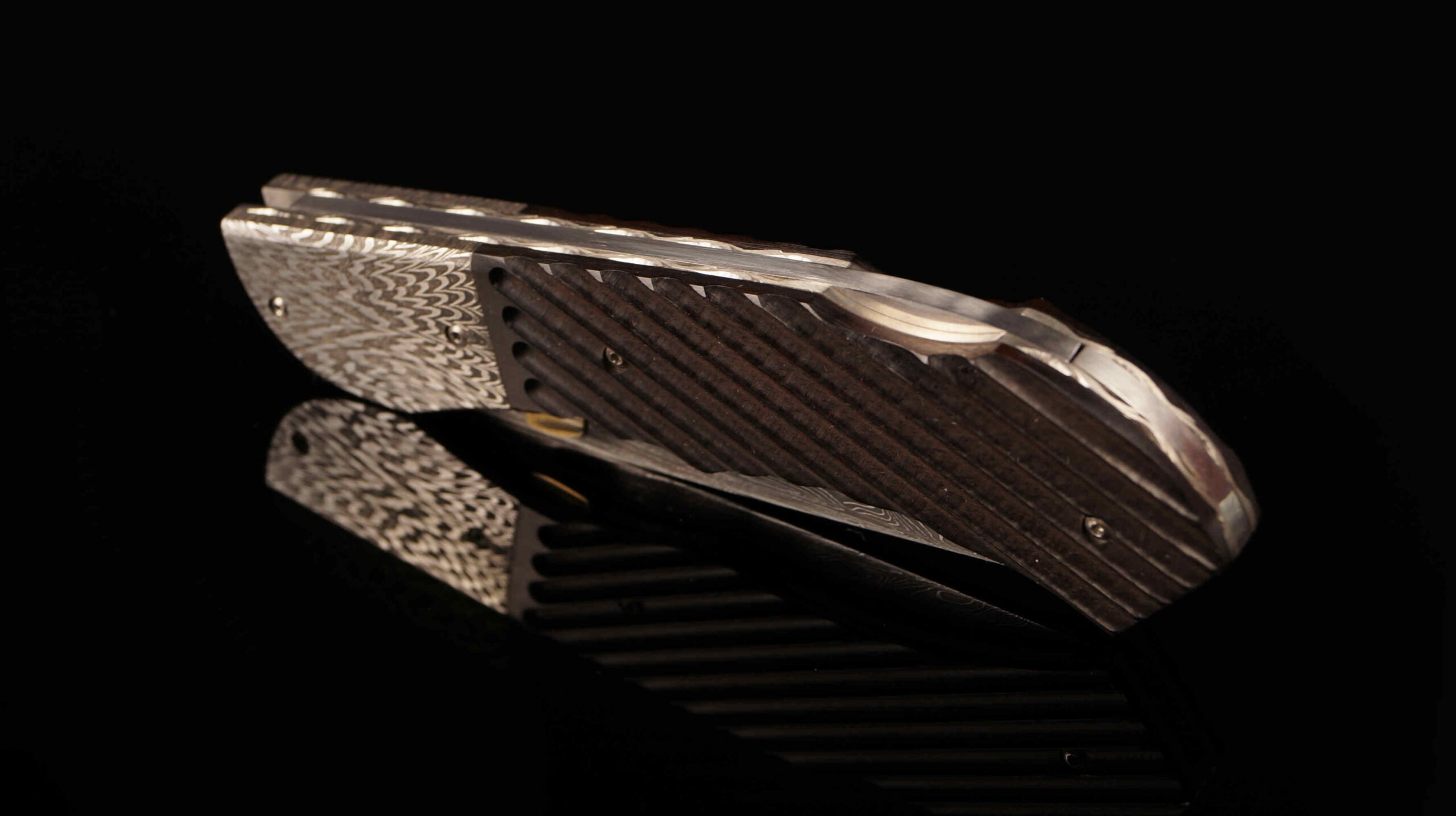 Ralph Turnbull Custom Damascus Button-Lock Automatic Folder - Image 2